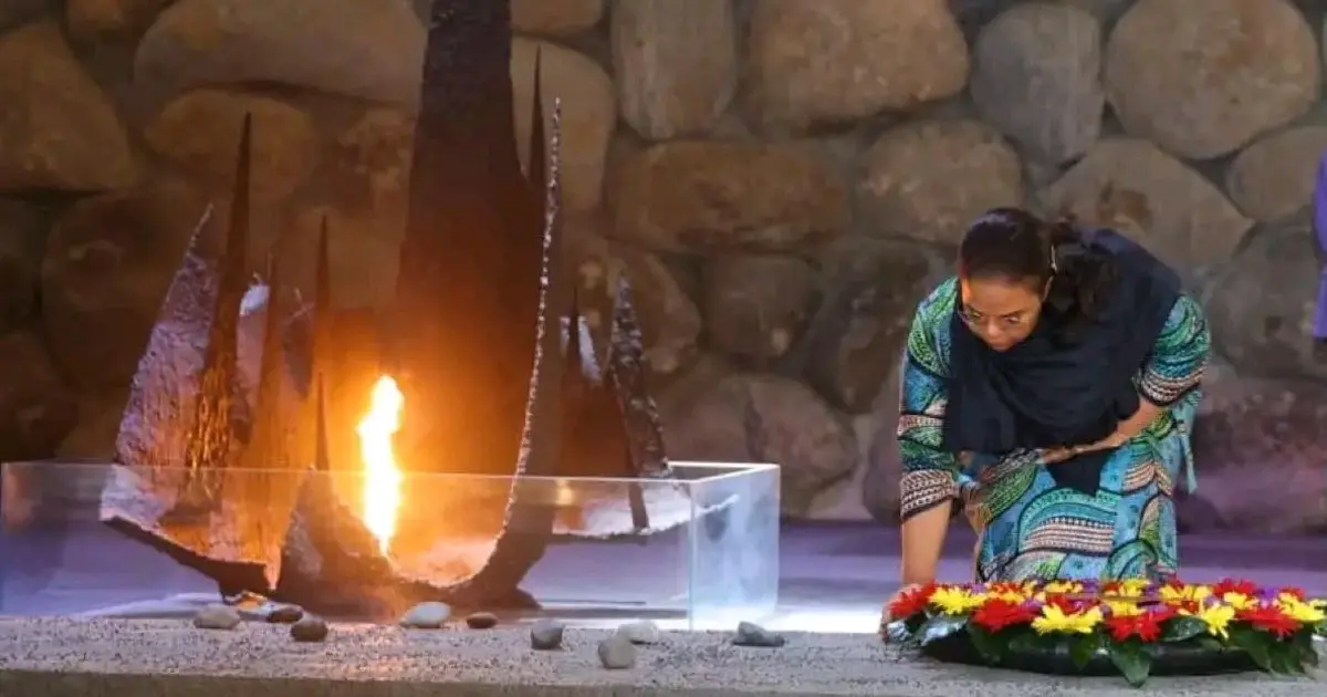 🇨🇩🇮🇱 À JÉRUSALEM, THÉRÈSE KAYIKWAMBA WAGNER REND HOMMAGE AUX VICTIMES DE LA SHOAH ET PLAIDE POUR LA MÉMOIRE ET LA PAIX